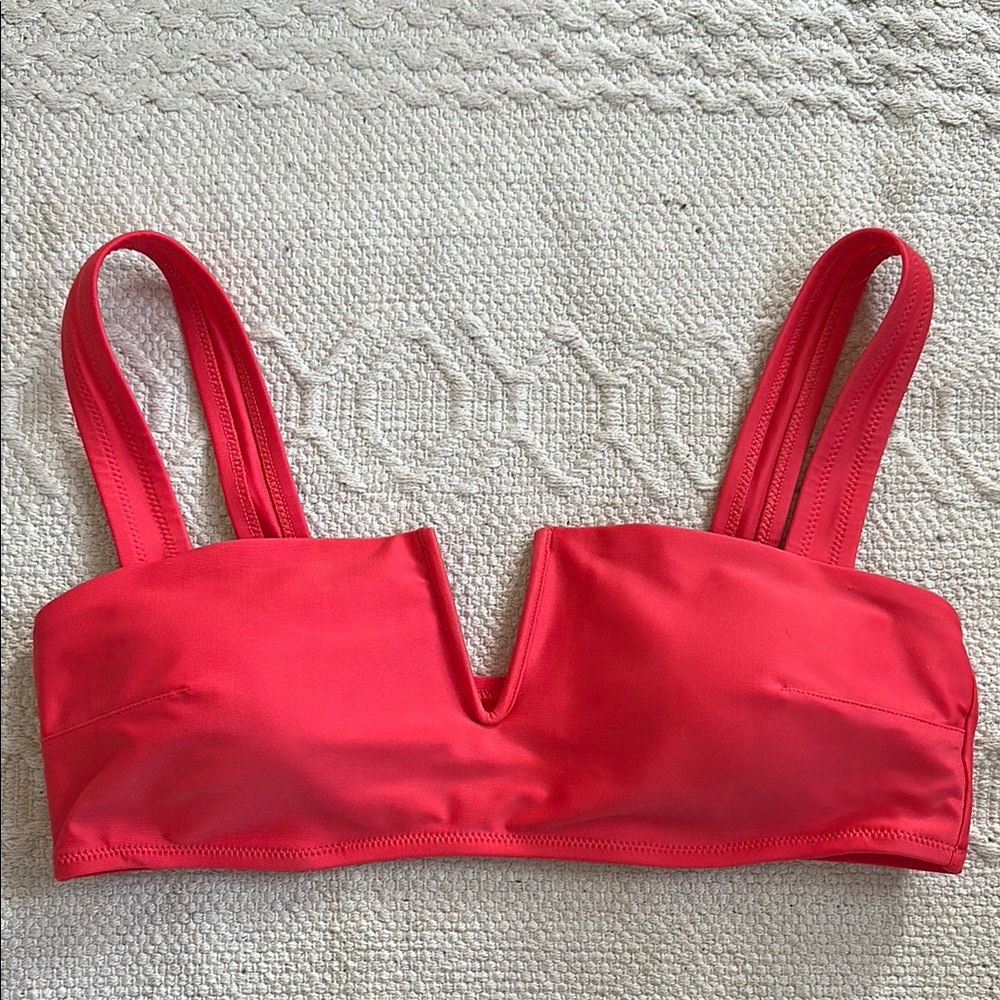 Aerie V wire bikini top - red, size L